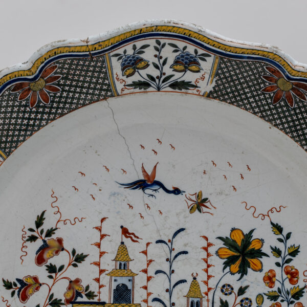 Large Majolica Dish Jean-Baptiste Guillibaud from 1730 - Image 3