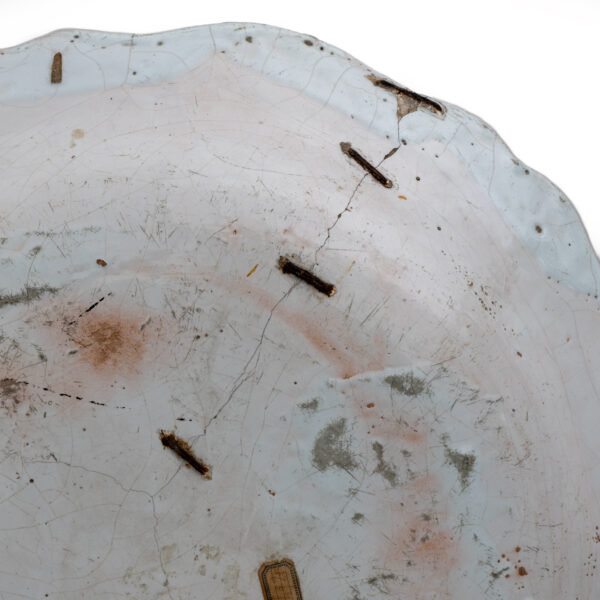 Large Majolica Dish Jean-Baptiste Guillibaud from 1730 - Image 9