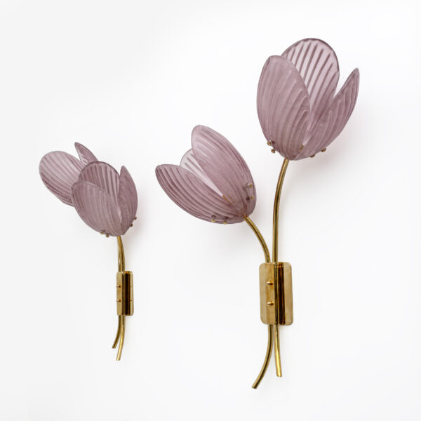 Pair of Tulips Murano Glass and Brass Sconces - Image 4