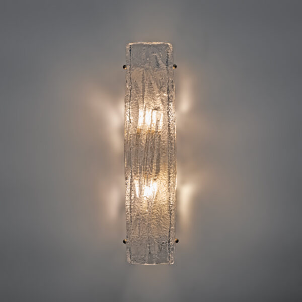 Pair of Mazzega-Style Crystal Natural Murano Glass Sconces - Image 4