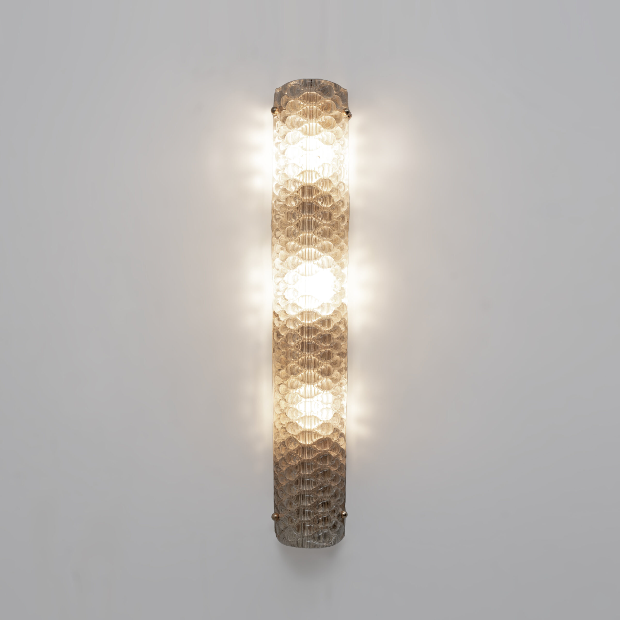 Pair of Brass and Murano Glass Textured Light Beige Sconces - Image 9