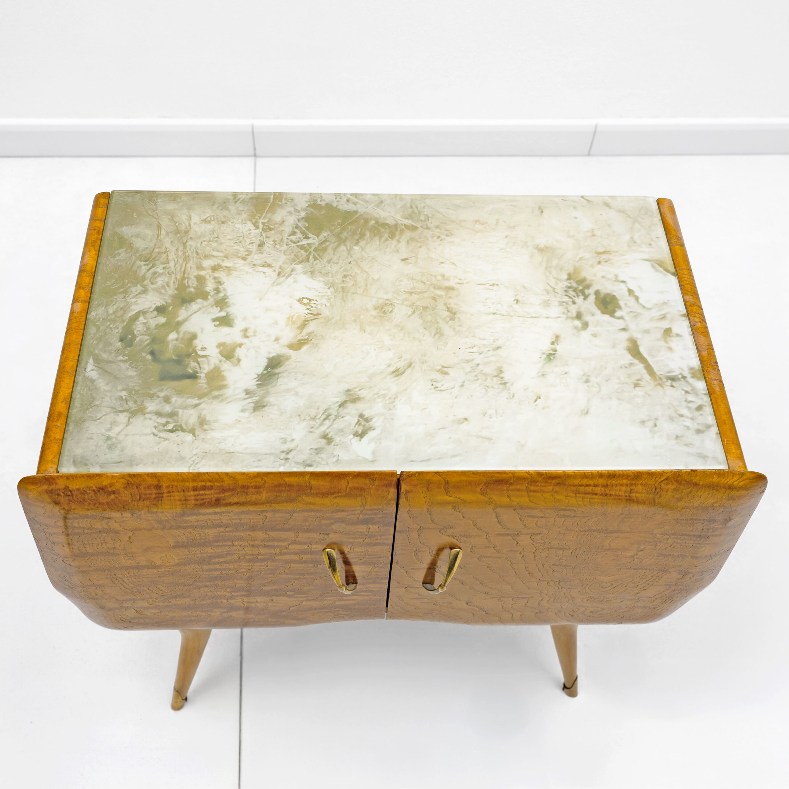 Pair of Beech and Chestnut Burl Bedside Tables, 1950s - Image 3