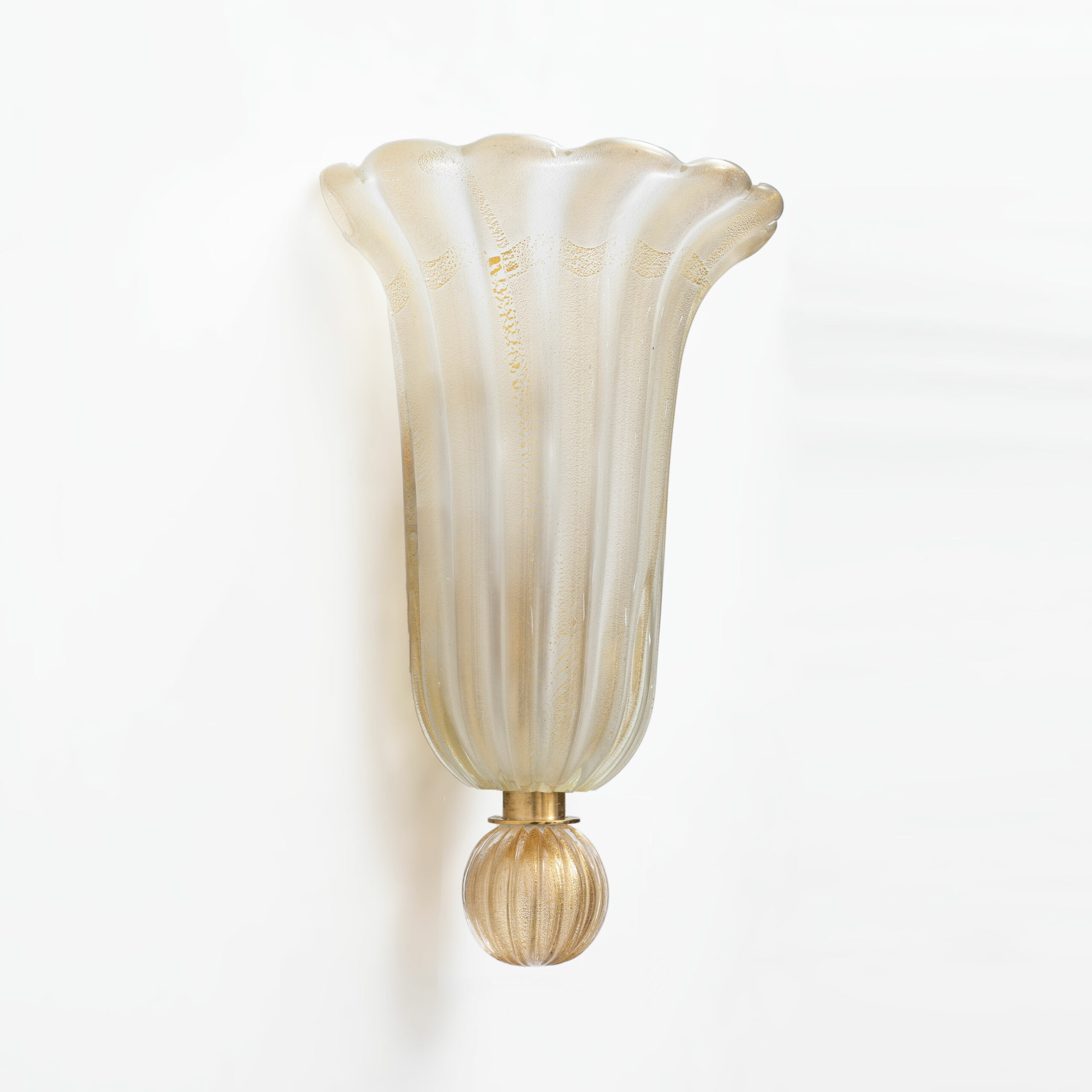 Pair of Murano Glass Wall Sconces with Gold Dust Inclusions - Image 5