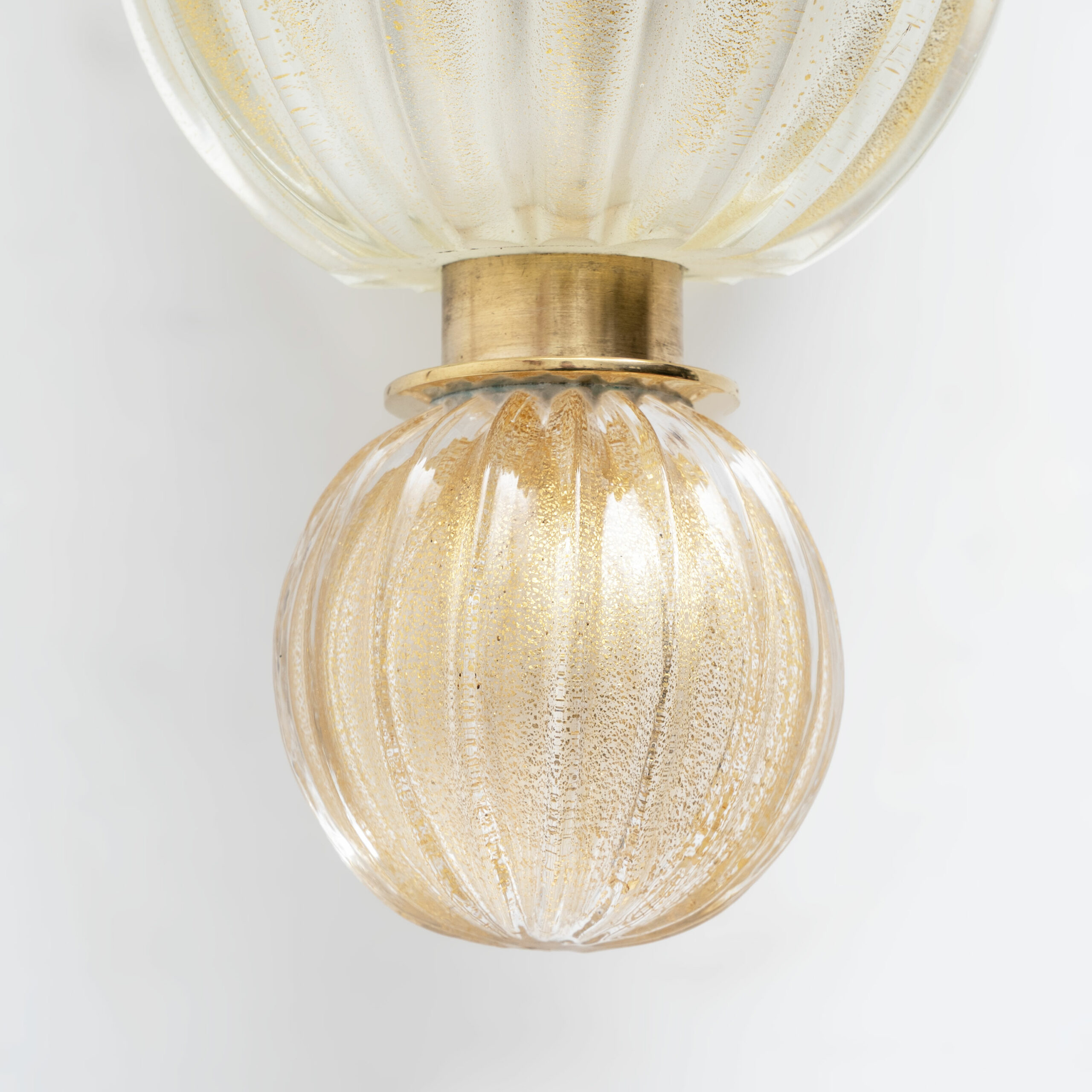 Pair of Murano Glass Wall Sconces with Gold Dust Inclusions - Image 7
