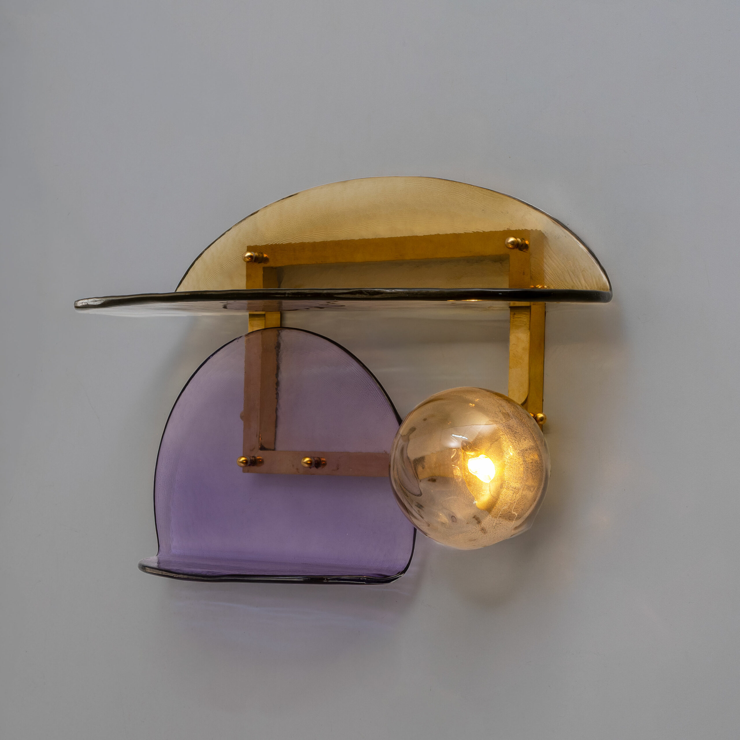Pair of Sculptural Murano Glass and Brass Wall Sconces, Italy - Image 8