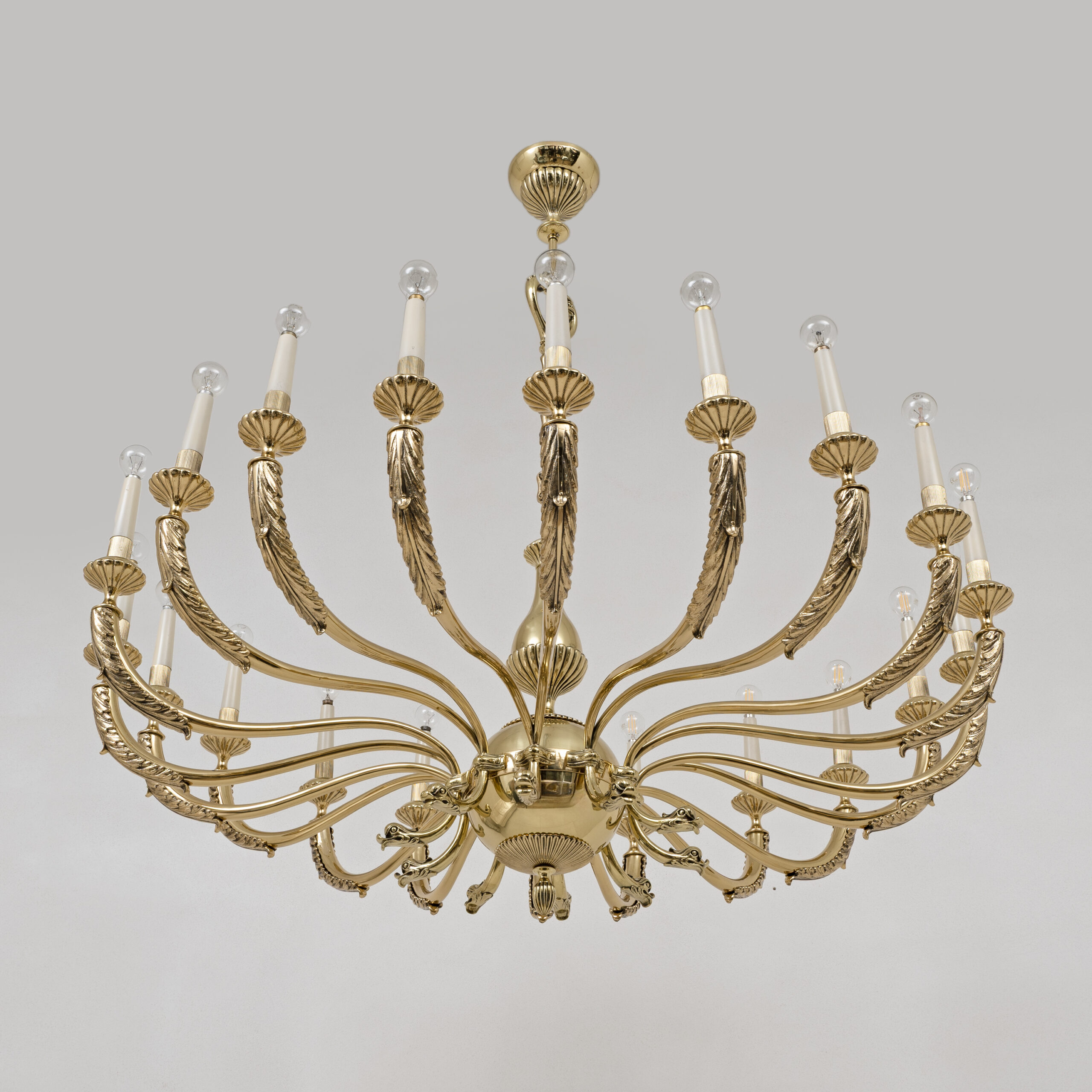 Italian Neoclassical Style 20-Light Brass Chandelier, 1950s - Image 3