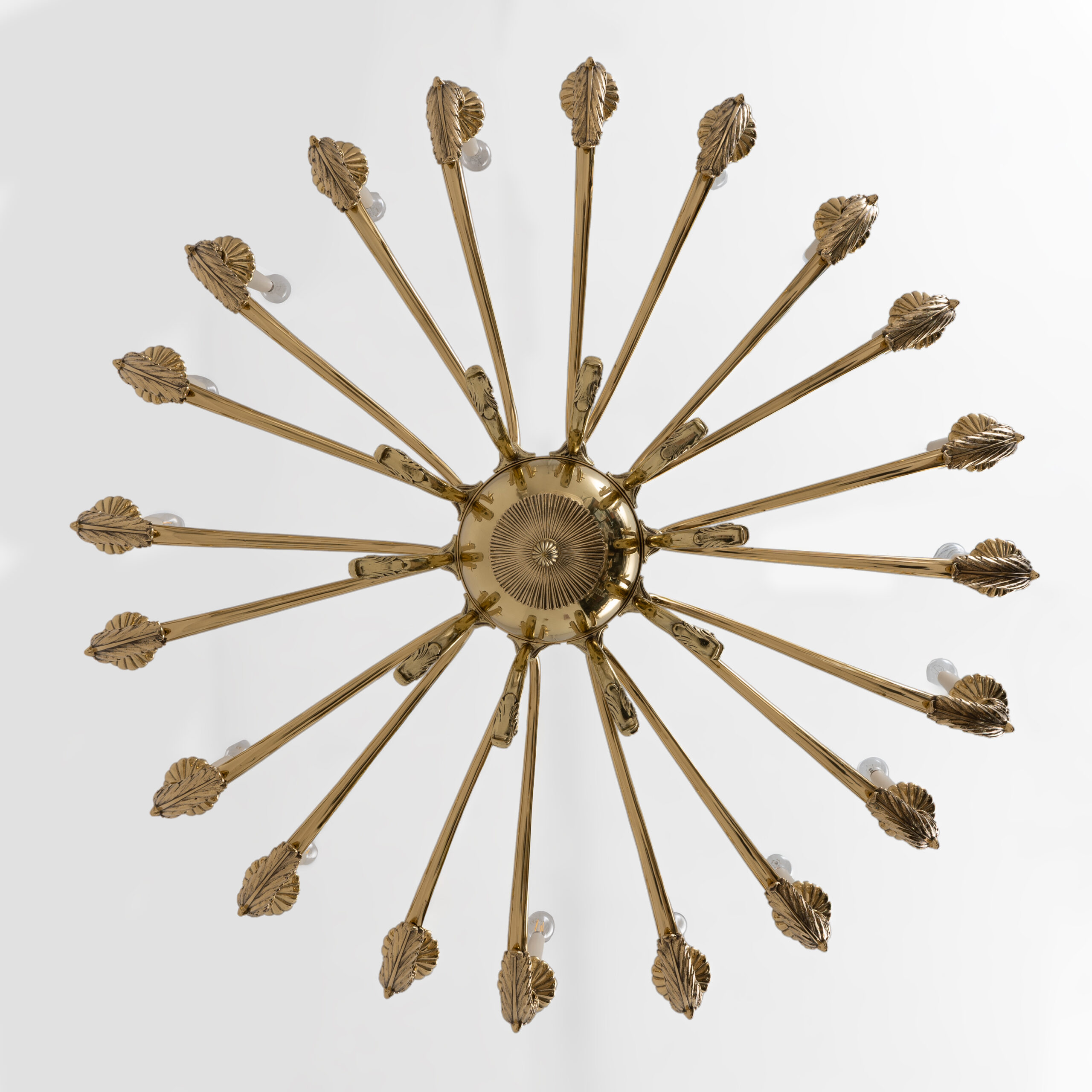 Italian Neoclassical Style 20-Light Brass Chandelier, 1950s - Image 10