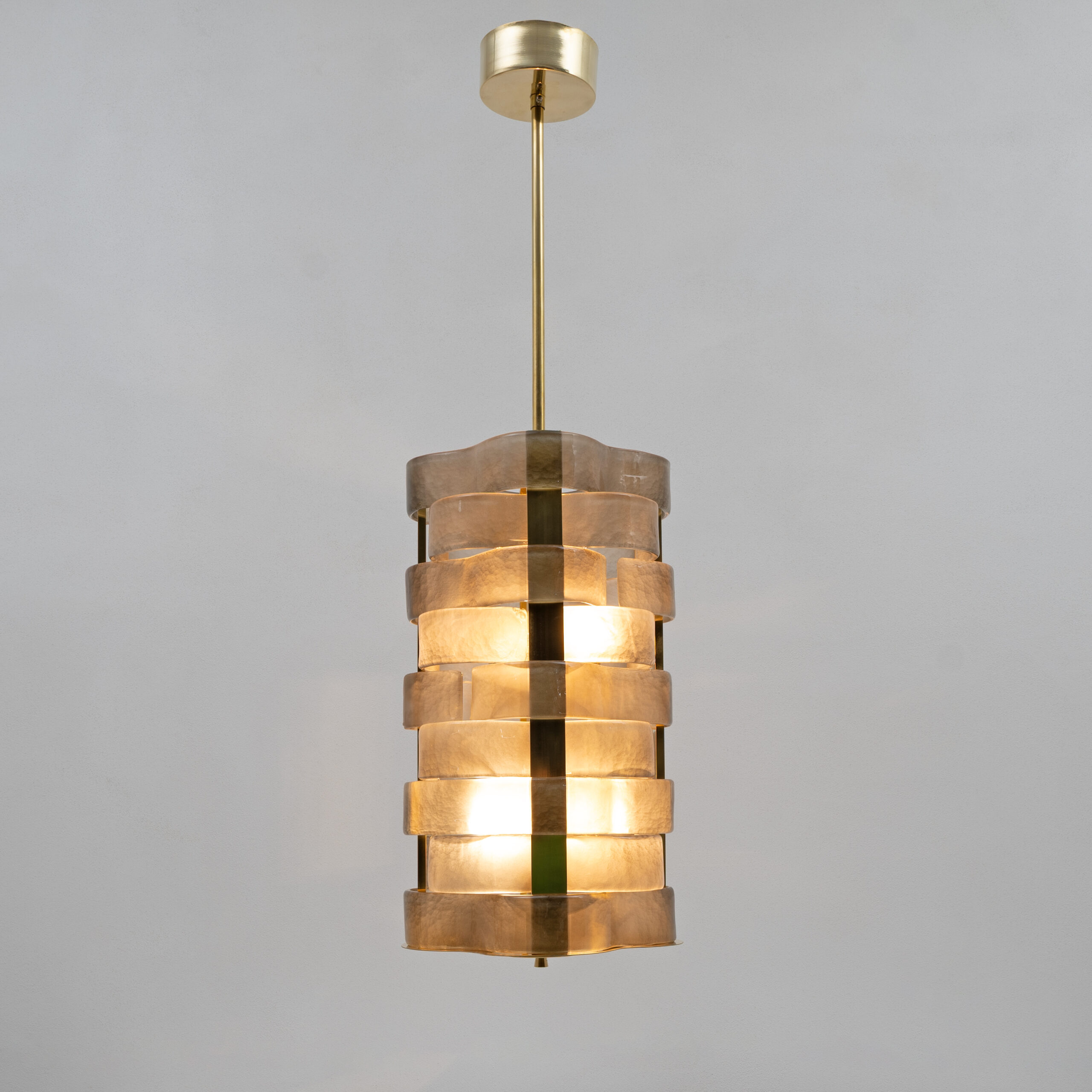 Italian Sculptural Murano Glass and Brass Chandelier - Image 3